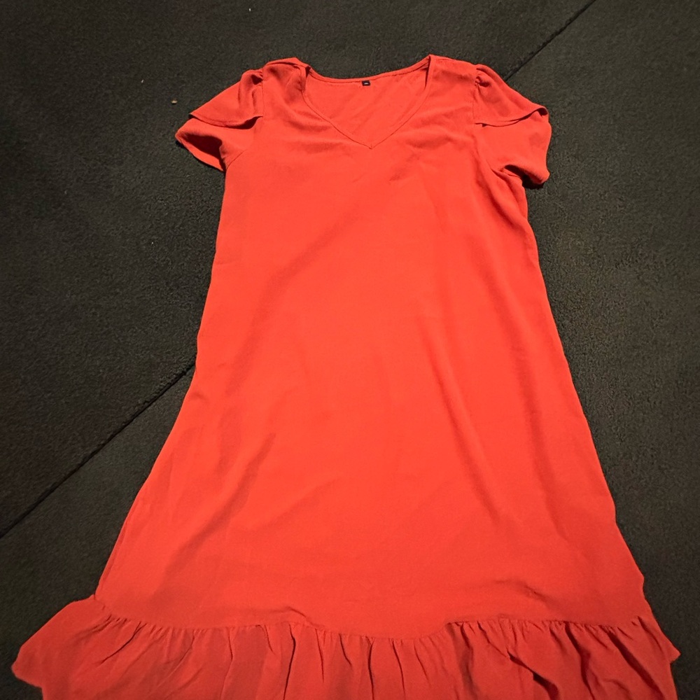 Vibrant Red V-Neck Dress with Ruffle Hem